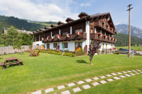 Отель Chalet Stelle Di Neve, Бормио